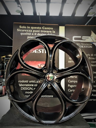 Set cerchi lega alfa - in,